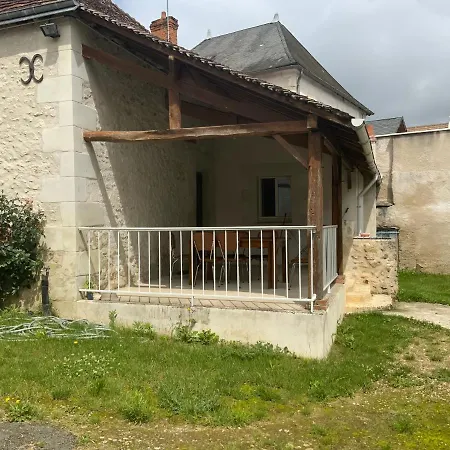 Maison De Campagne, Piscine En Bordure De Riviere