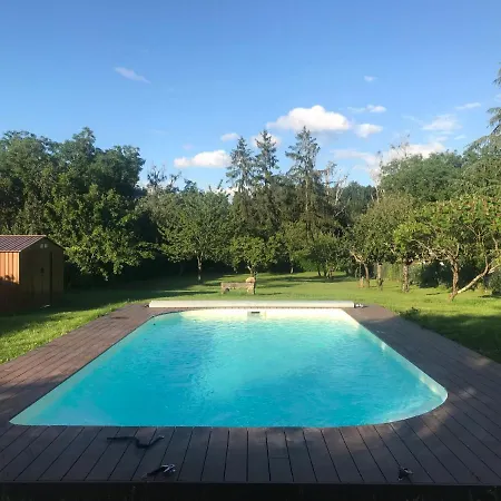 Maison De Campagne, Piscine En Bordure De Riviere Saint-Remy-sur-Creuse