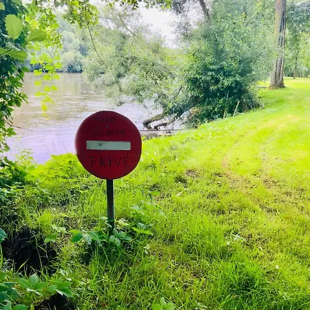 Maison De Campagne, Piscine En Bordure De Riviere *